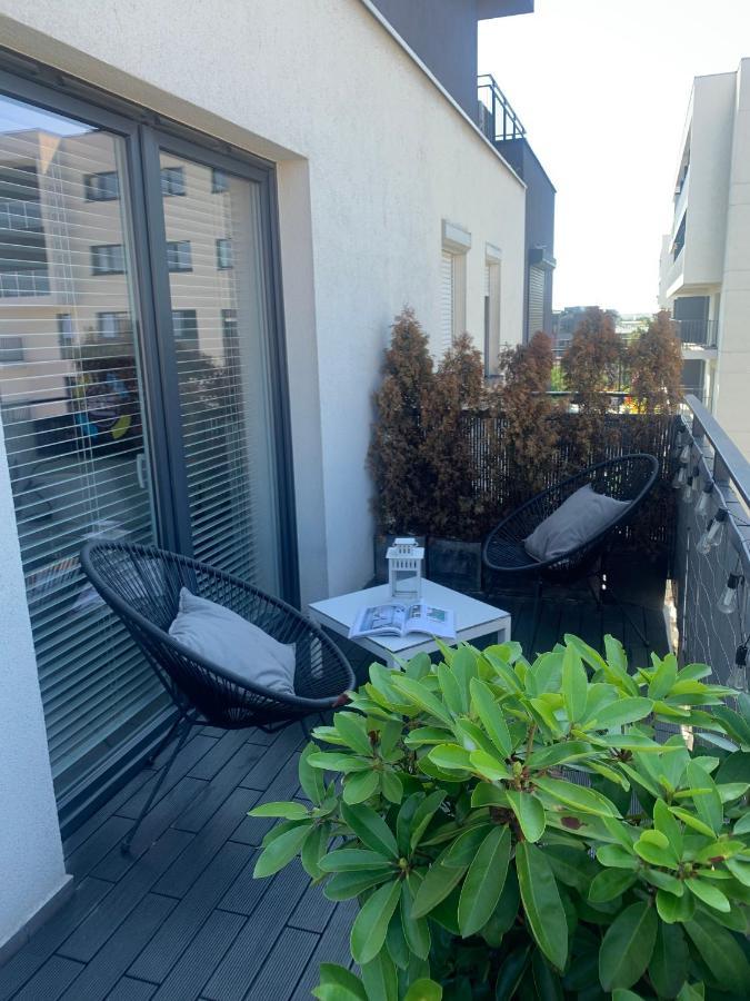 Two-Levels Penthouse With A Garden In The City Center Apartment Lodz  Exterior photo